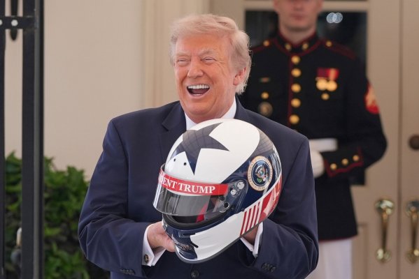 15f853f8b4a5a4f42f76022d82e861a6.jpg